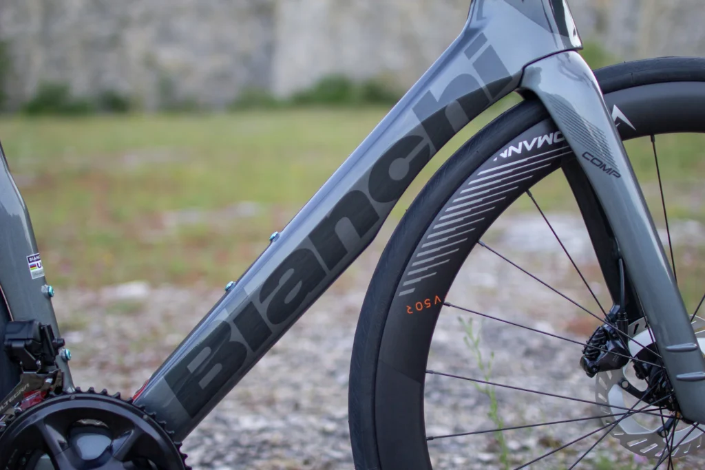 Bianchi detail rámu od Dovezi ti Italku