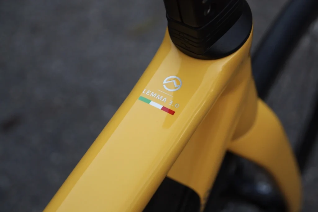 Officine Mattio závodní kolo